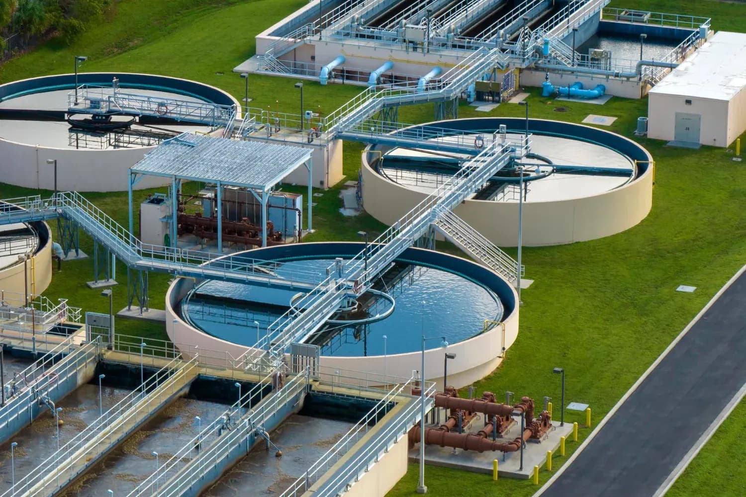 Water recycling and conservation